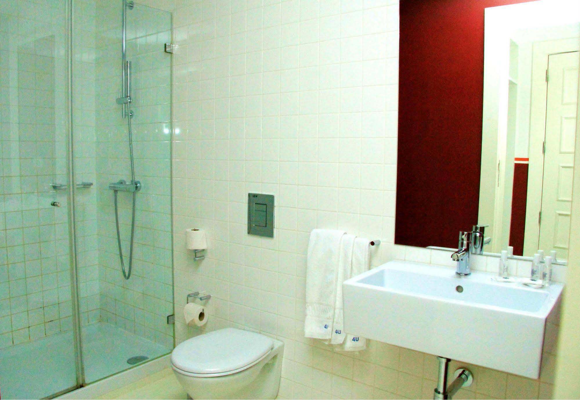 Hostel 4U Lisboa Екстериор снимка